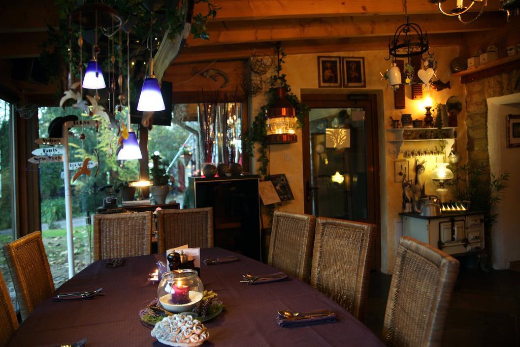 Altes Zollhaus Hotel Ammeldingen an der Our